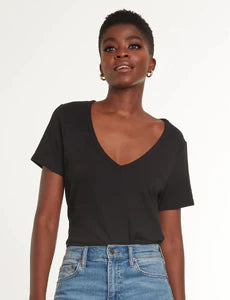👗 RESORT SALE 👗 Commando- Cloud Short Sleeve V-Neck T-Shirt